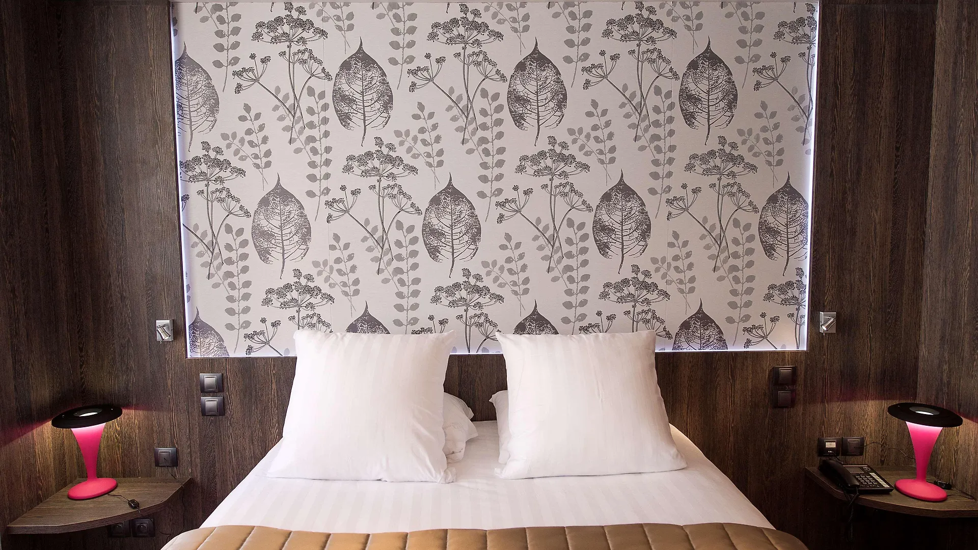 Best Western Premier Le Patio des Artistes Wellness Jacuzzi Cannes