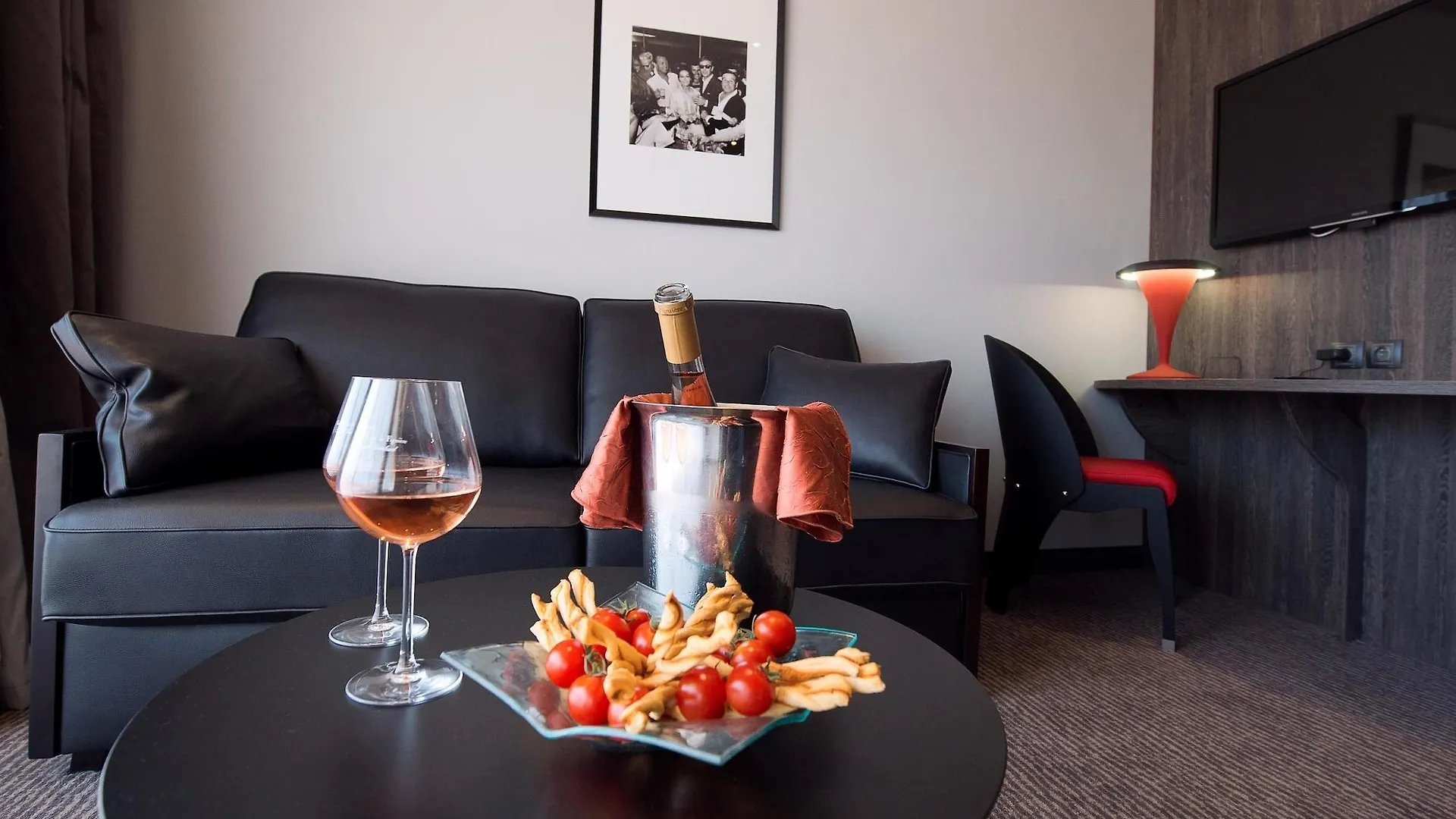 Best Western Premier Le Patio Des Artistes Wellness Jacuzzi Cannes