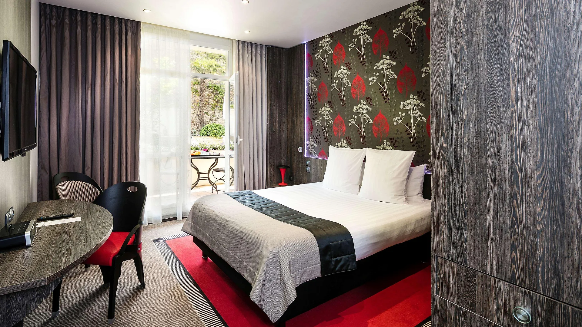 Best Western Premier Le Patio Des Artistes Wellness Jacuzzi Cannes