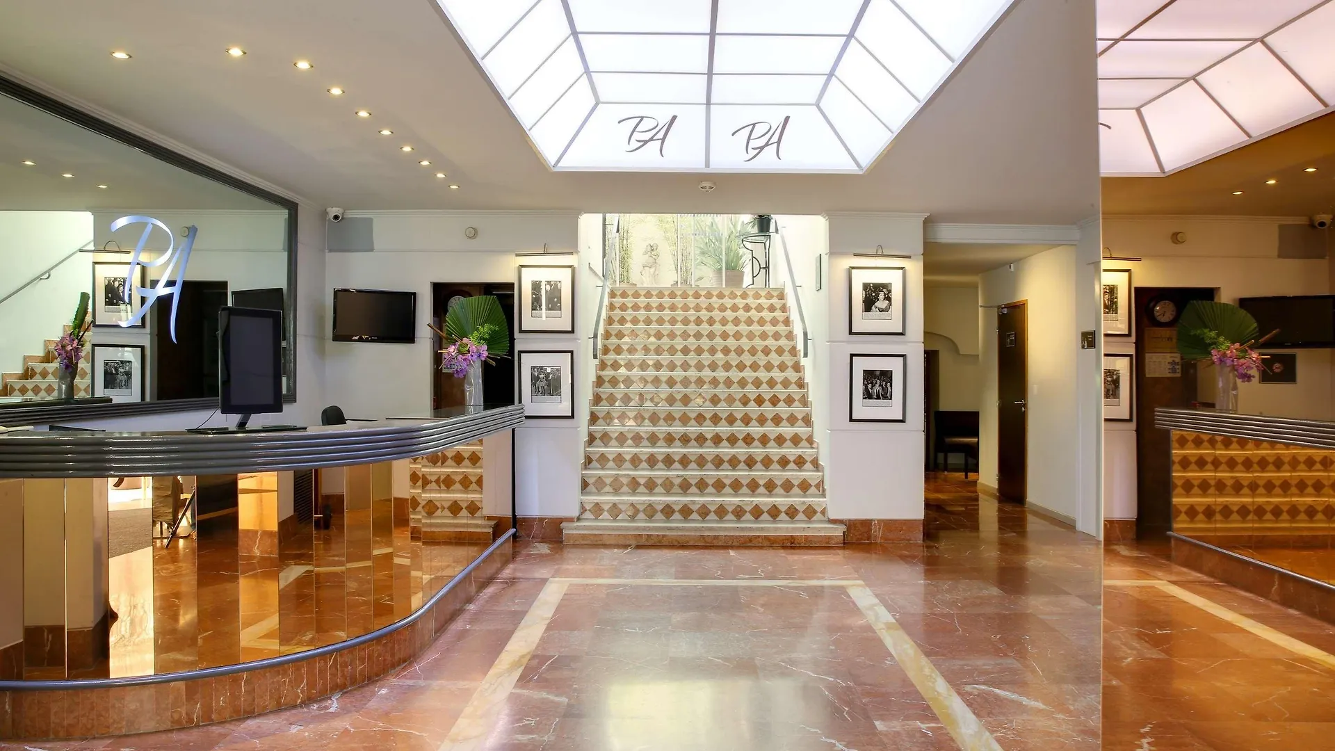 **** Hotel Best Western Premier Le Patio Des Artistes Wellness Jacuzzi Cannes France