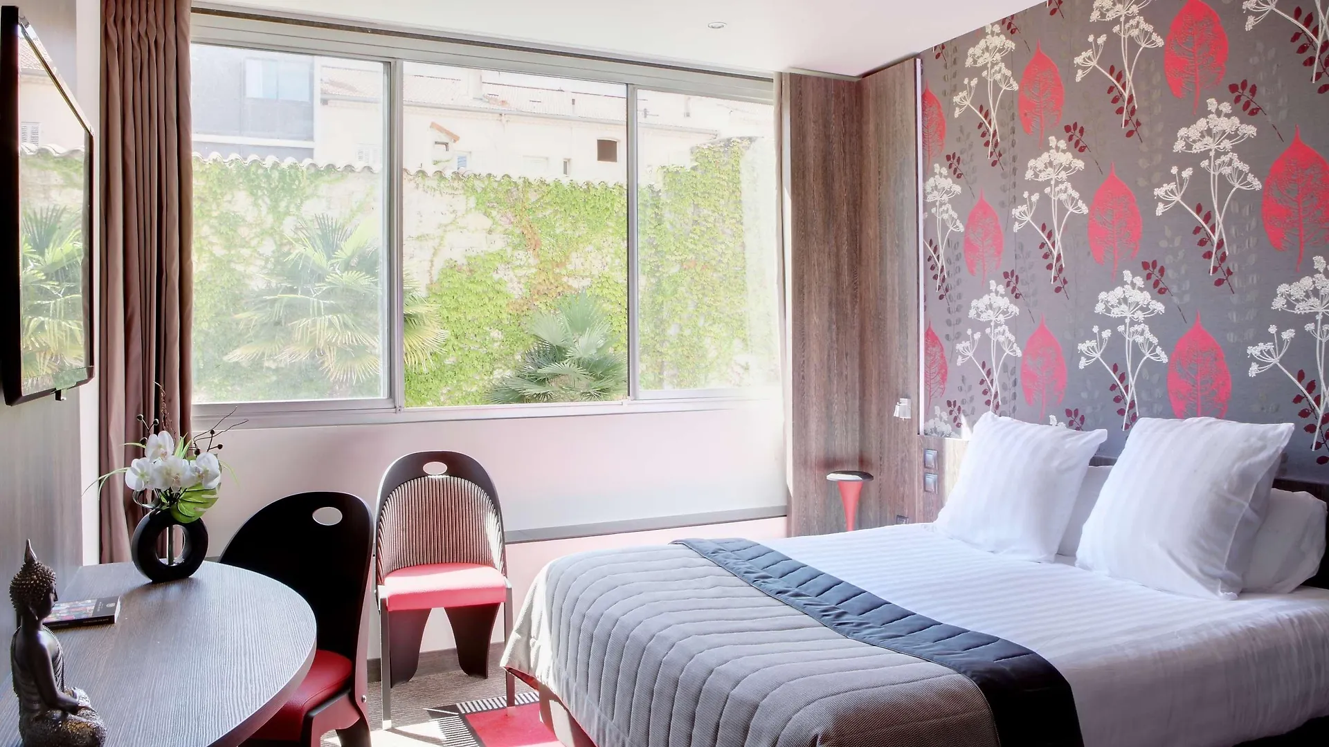 Hotel Best Western Premier Le Patio Des Artistes Wellness Jacuzzi Cannes