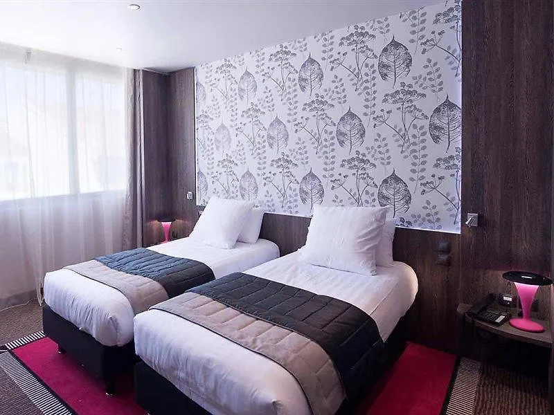 Best Western Premier Le Patio Des Artistes Wellness Jacuzzi Cannes 4*,
