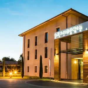 Otel Grand Prix & Restaurant, Le Castellet (Var)