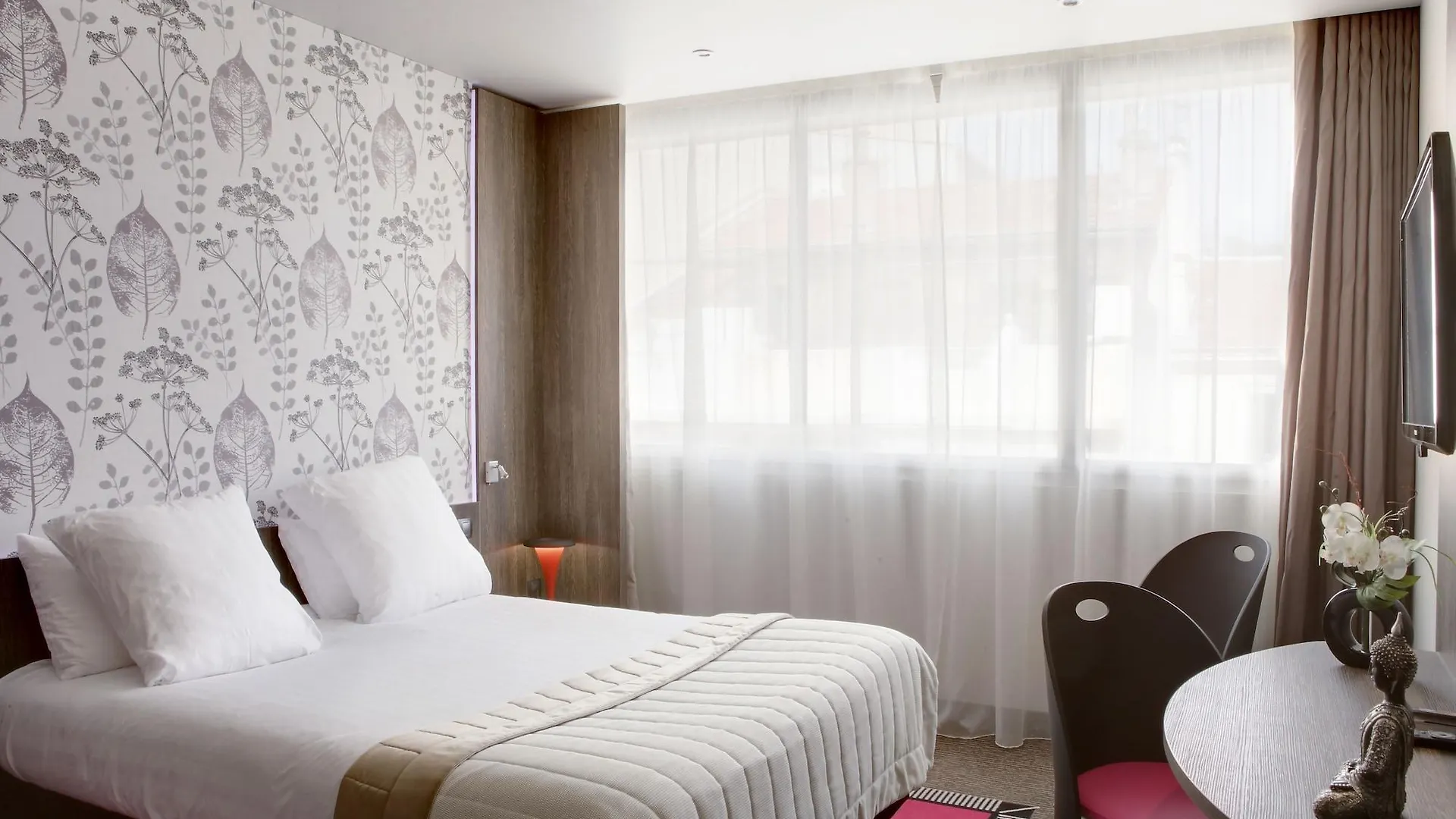 **** Szálloda Best Western Premier Le Patio Des Artistes Wellness Jacuzzi Cannes Franciaország