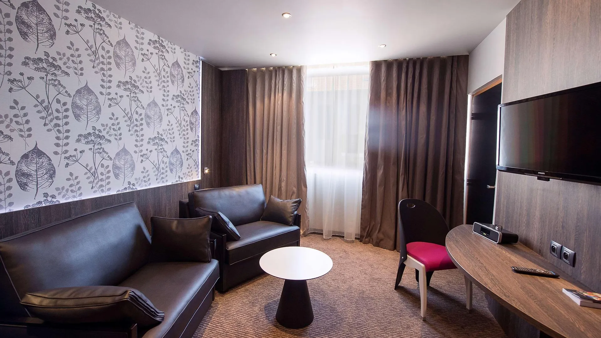 **** Hotel Best Western Premier Le Patio Des Artistes Wellness Jacuzzi Cannes France
