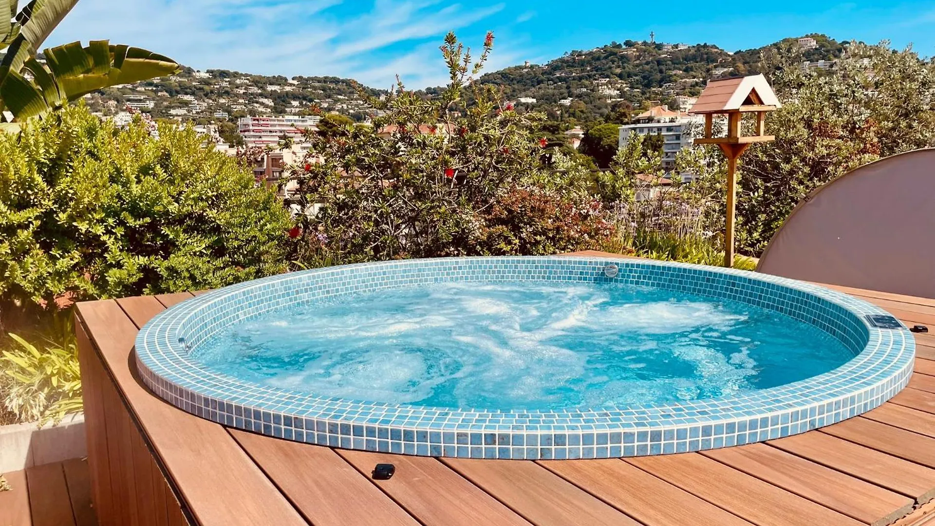 Best Western Premier Le Patio Des Artistes Wellness Jacuzzi Cannes 4*,  Franciaország