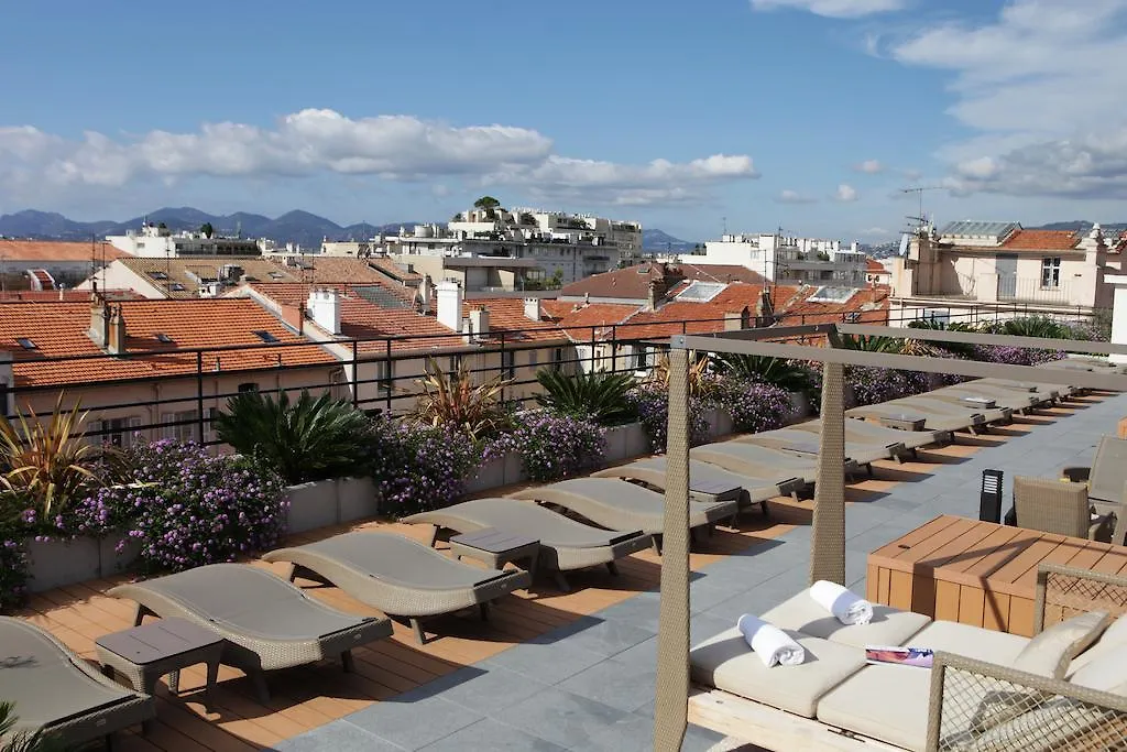 Best Western Premier Le Patio Des Artistes Wellness Jacuzzi Cannes